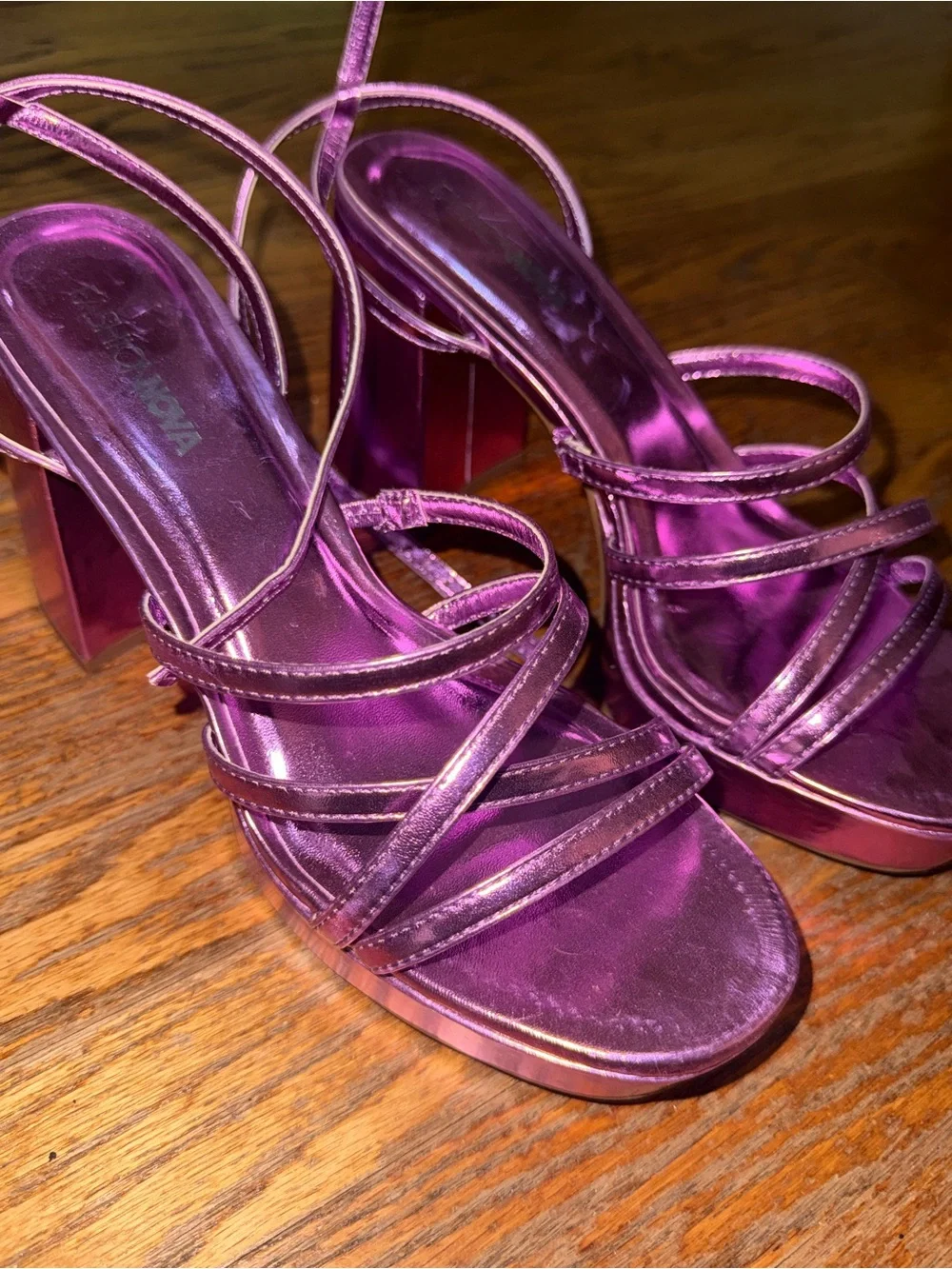 Fashion Nova Pink Purple Metallic Chunky Strappy Heel Shoes Platform Sabrina